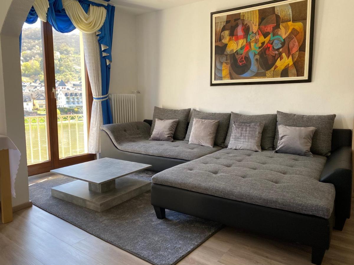 Holiday Apartment Mit Moselblick Im Moselhaus Cochem Exteriör bild